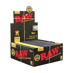 RAW Classic Black Rolling Papers - Discreet Smoker