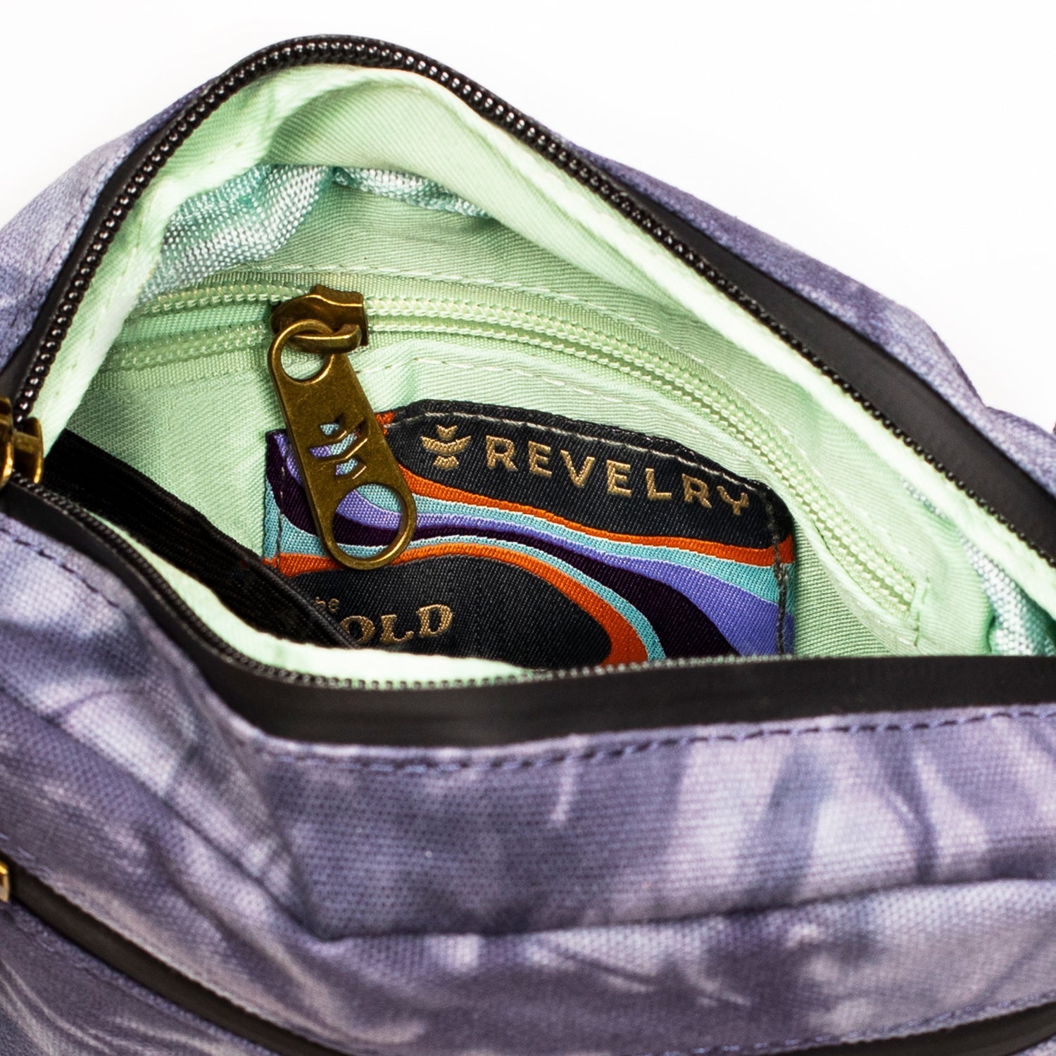 The Companion - Smell Proof Crossbody Bag - Discreet Smoker