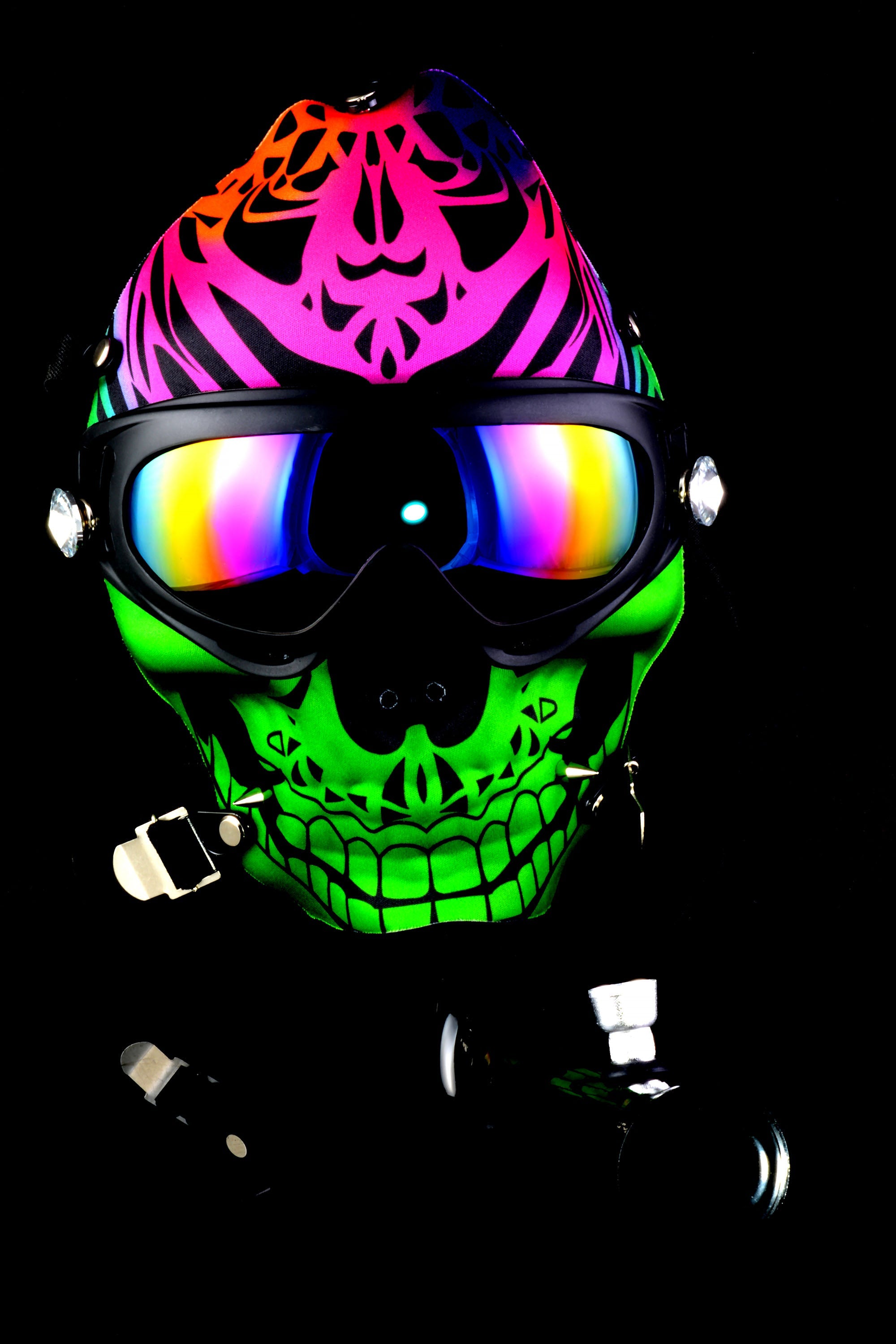 Gas Mask Acrylic Bong “Skull Party” – Assorted Designs - Discreet Smoker