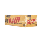 RAW Classic Rolling Papers - Discreet Smoker