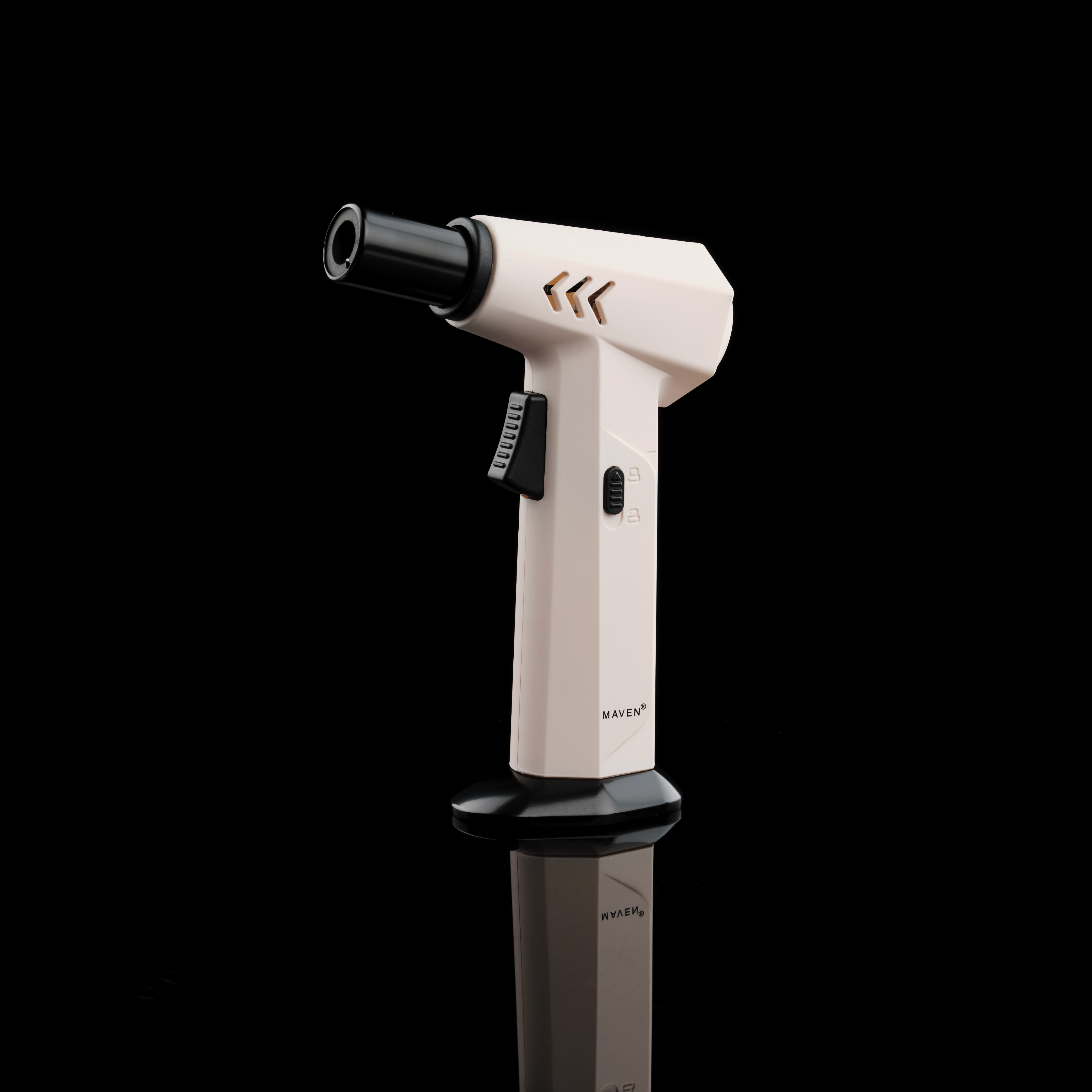 Maven Hurricane - Discreet Smoker