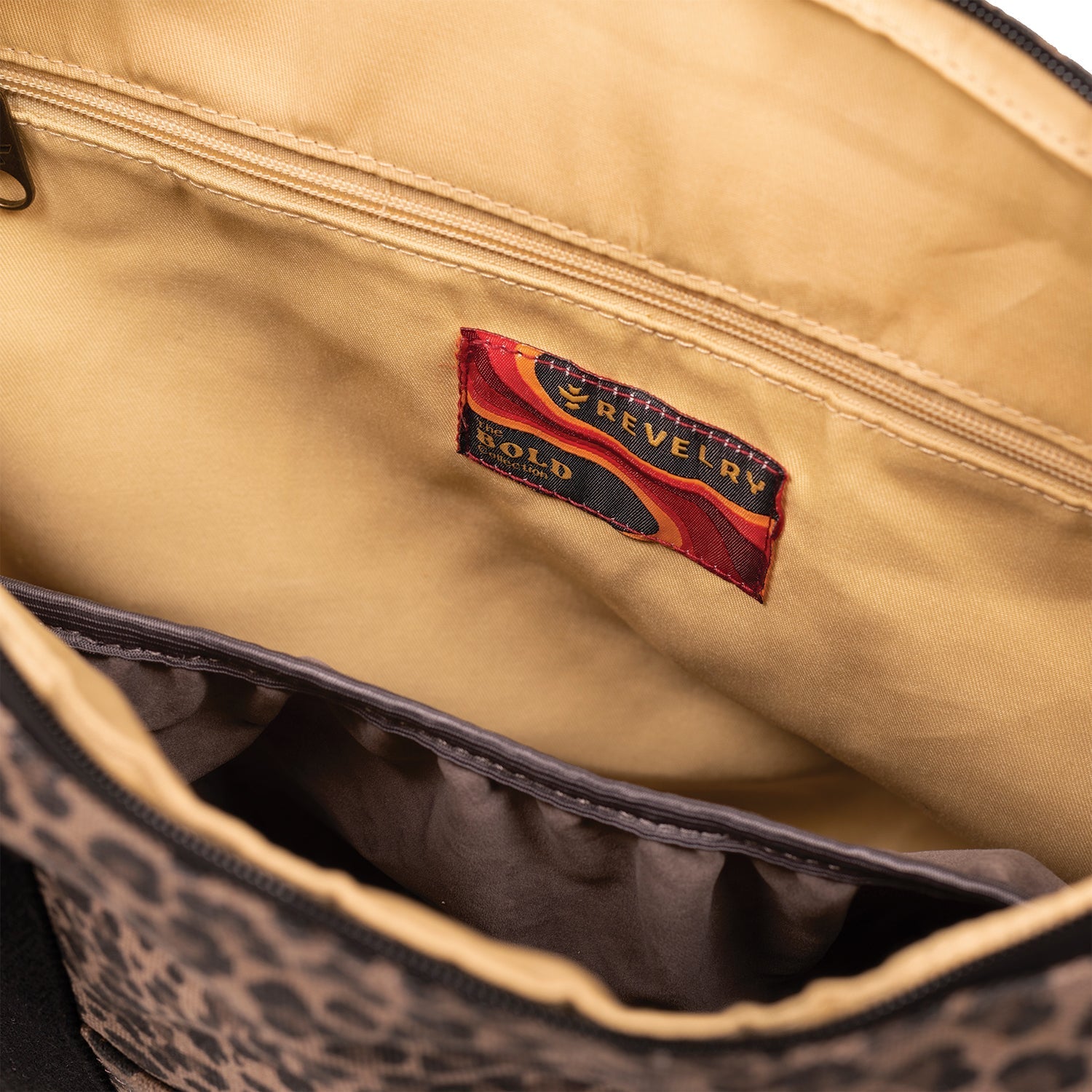 Revelry Sheila - Smell Proof Tote - Discreet Smoker