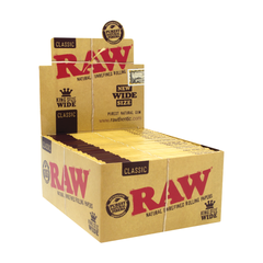 RAW Classic Rolling Papers - Discreet Smoker