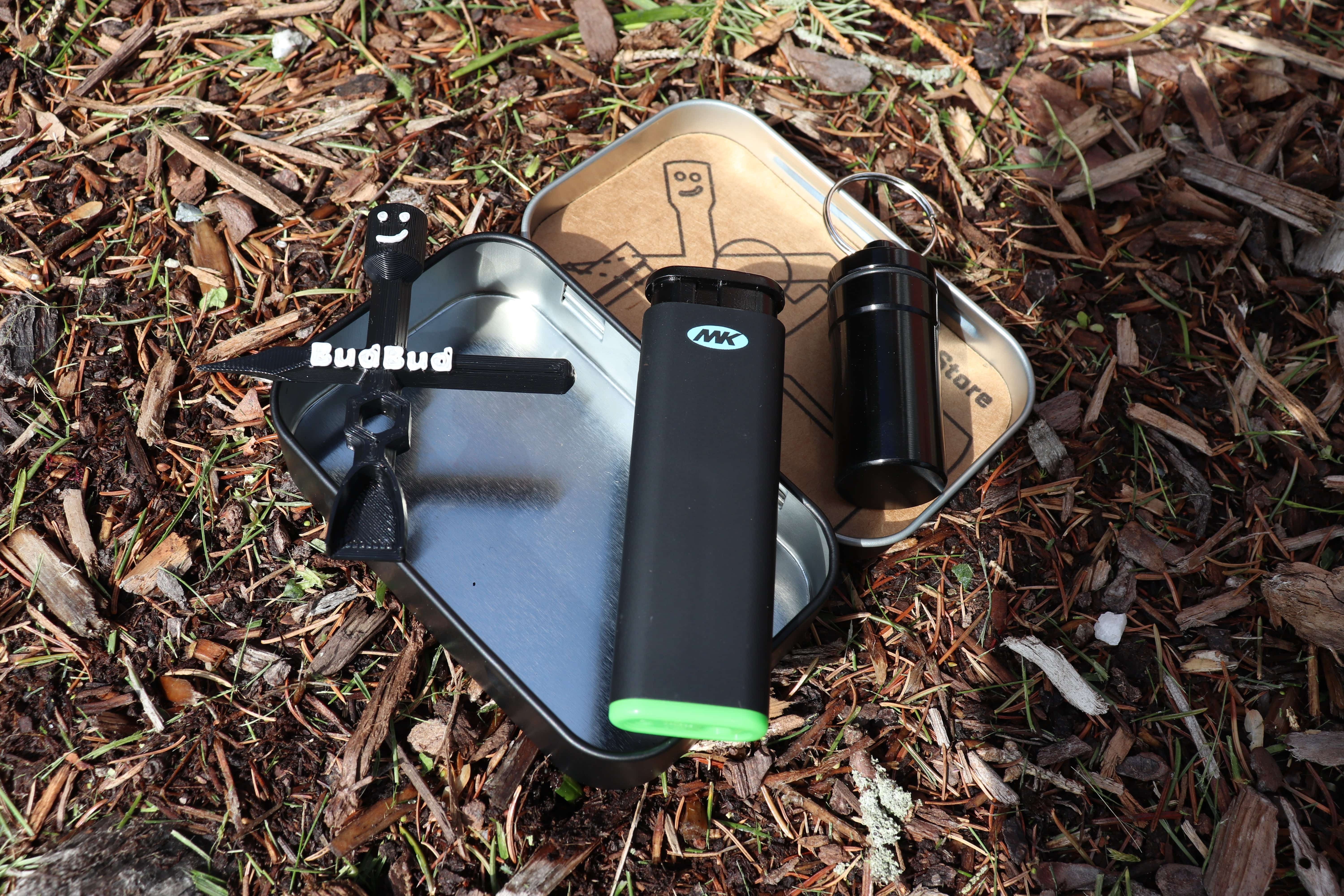 Budbud Happy Packing Tin - Discreet Smoker
