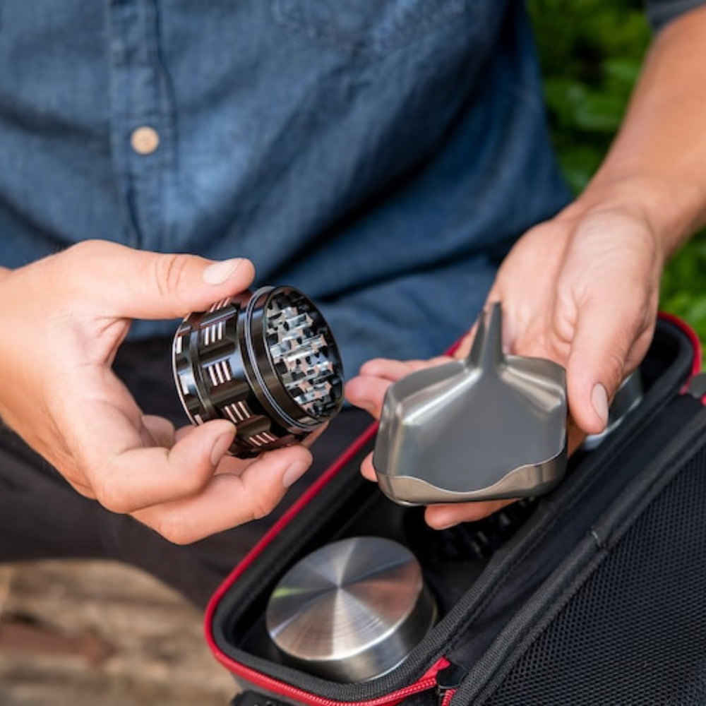 TIGER pre-rolled cone loader - Discreet Smoker