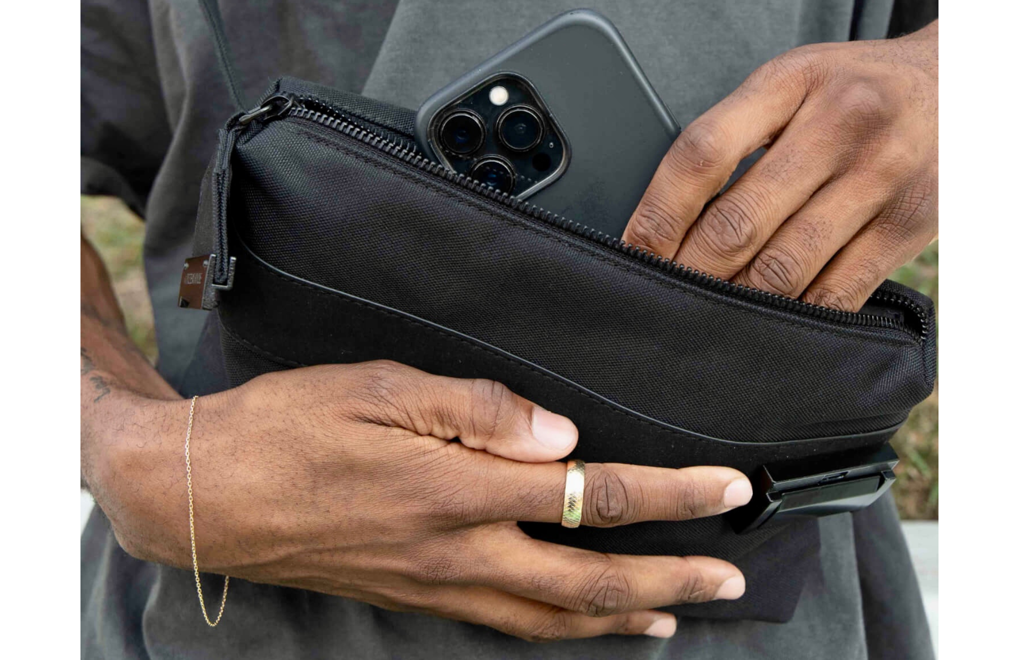 Citizen Hyde Lockable, Odor Resistant Belt Bag, The Marley - Discreet Smoker