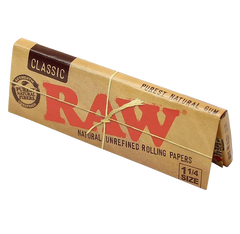 RAW Classic 1 1/4 Rolling Papers (Pack of 6) - Discreet Smoker