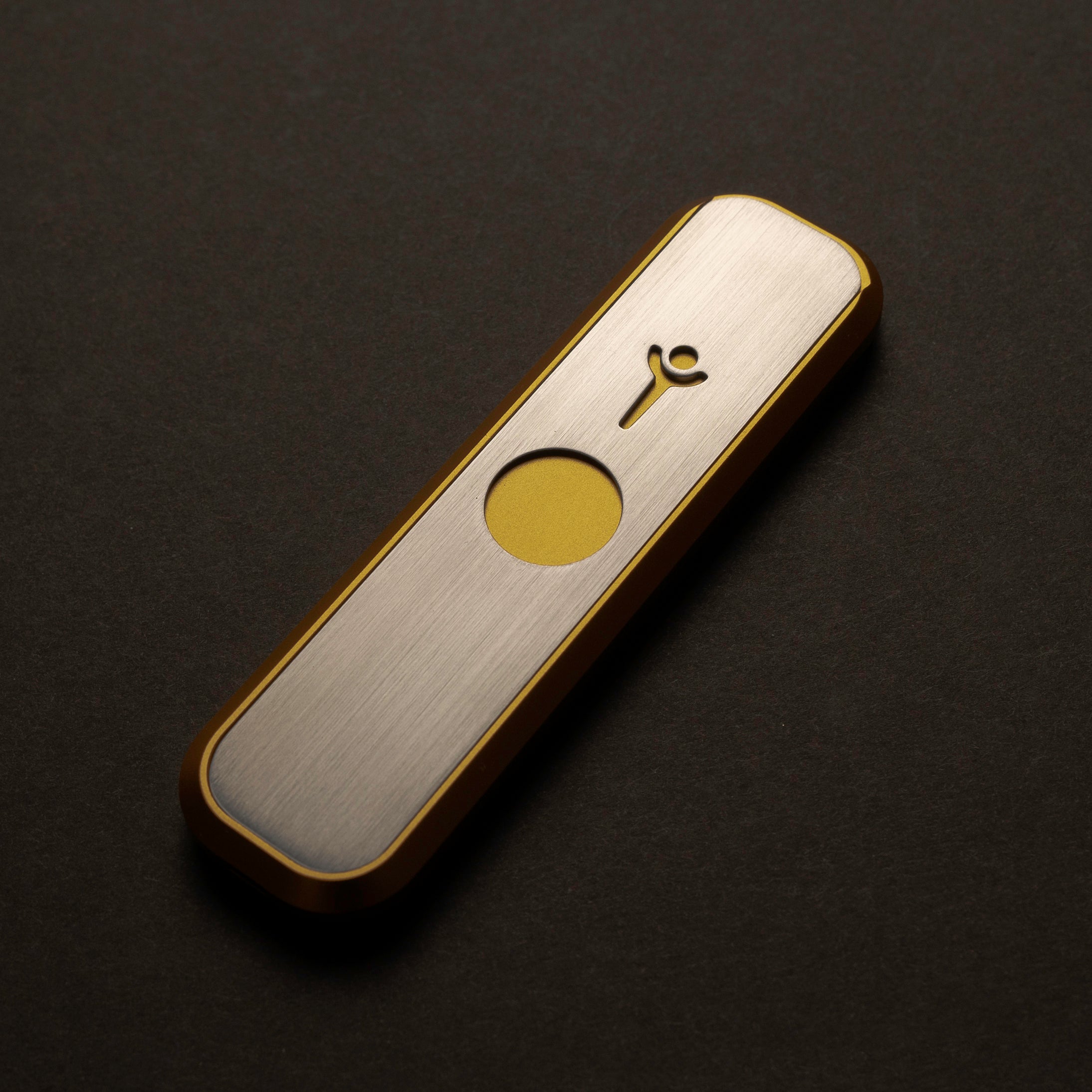 Gold Mini Genius Pipe - Discreet Smoker