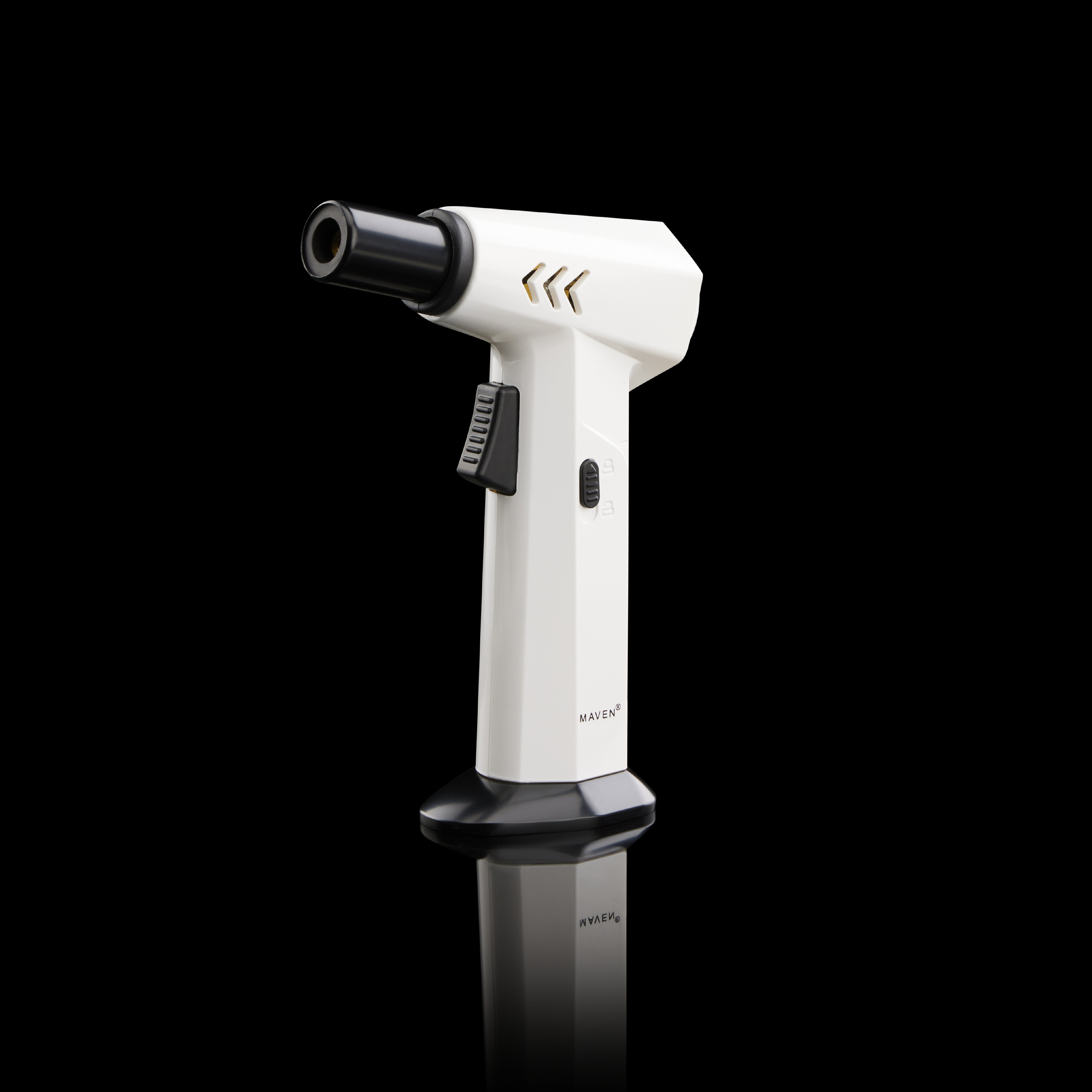Maven Hurricane - Discreet Smoker