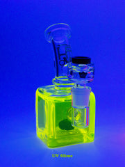 Krave Glass Cube Mini Bong - Discreet Smoker