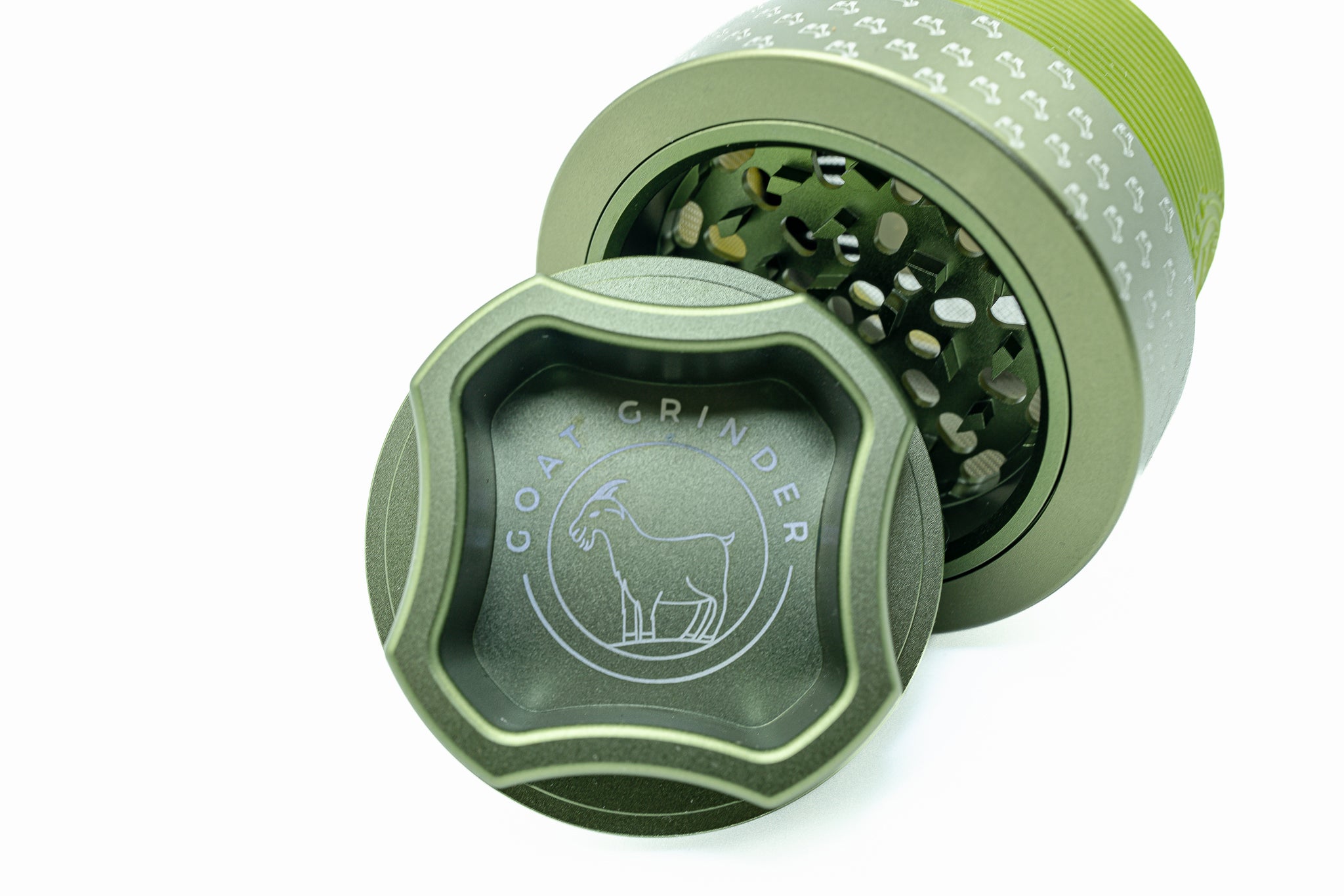 4 Piece Aluminum Herb Grinder | AITH v.I – OG - Repeat Pattern - Discreet Smoker