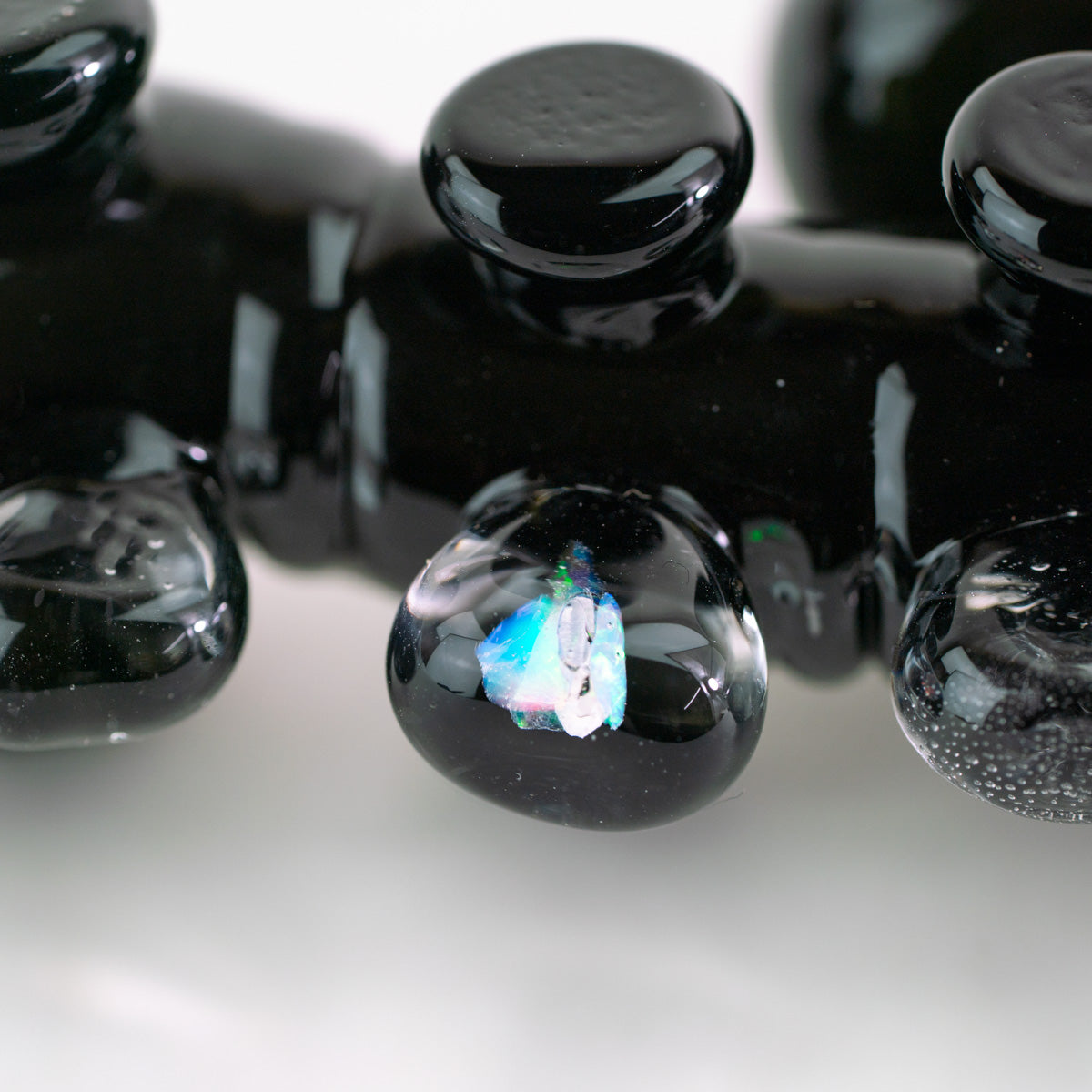 Empire Glassworks 'Alien' Glow-In-The-Dark Hand Pipe - Discreet Smoker