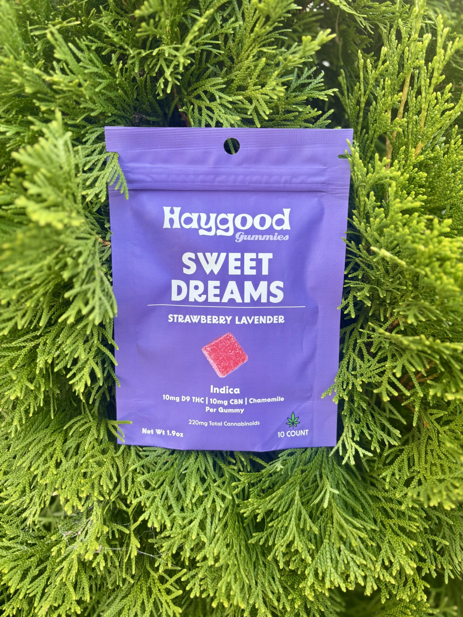 Sweet Dreams: Mixed Berry – CBN & Delta 9 Live Resin Gummies – Indica - Discreet Smoker