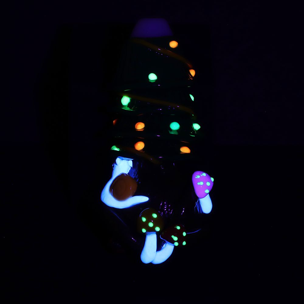 Shroom Xmas Tree Enamel Resin Sculpted Glass Spoon Pipe - 5" - Discreet Smoker