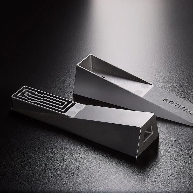 Tempest Pipe (Dry & Wax) - Discreet Smoker