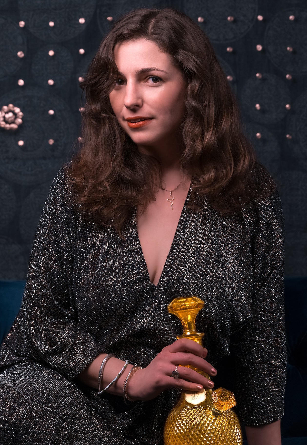 Jewel Vase Bong - Discreet Smoker