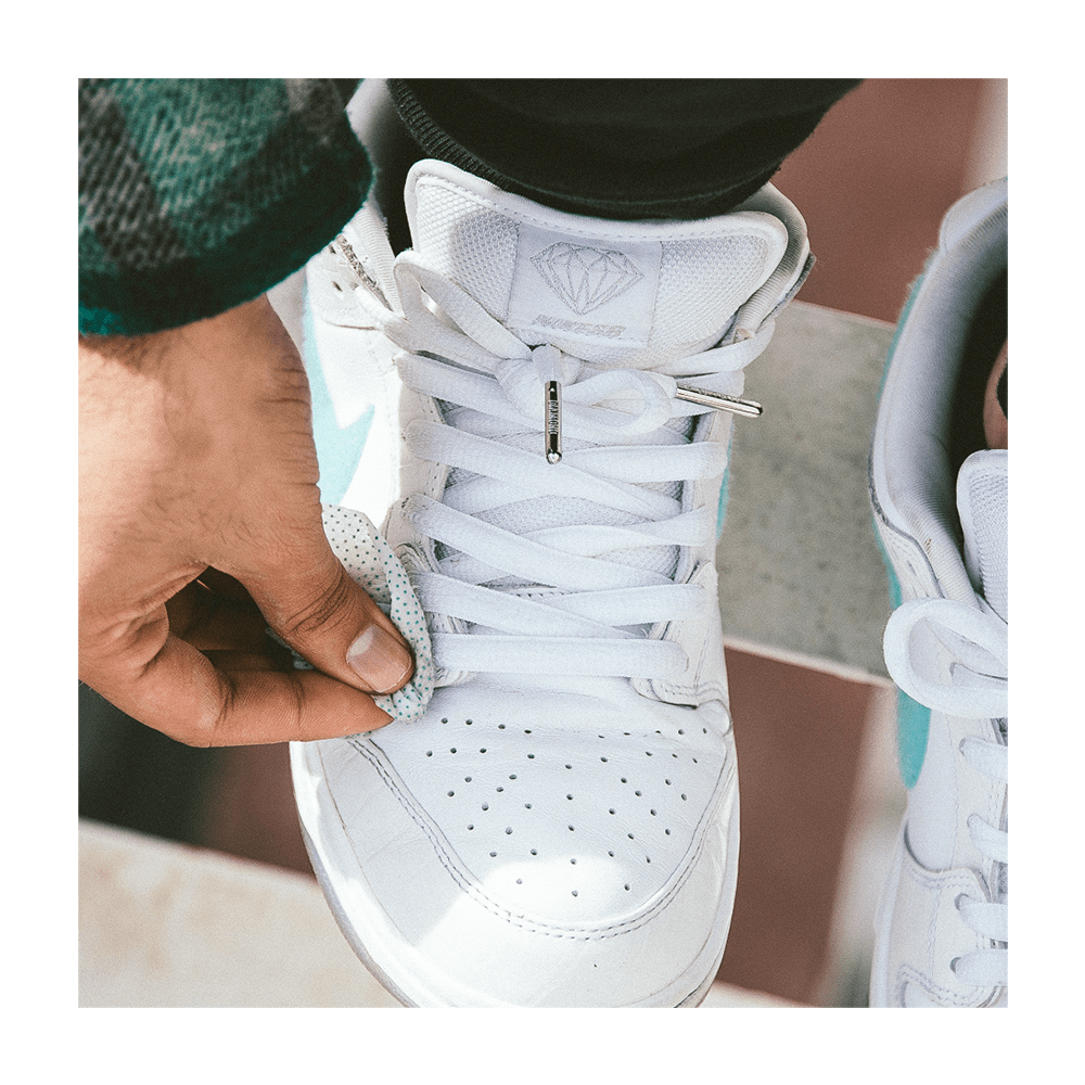 HEMPER Tech Alcohol Freshwipes Bucket - Discreet Smoker