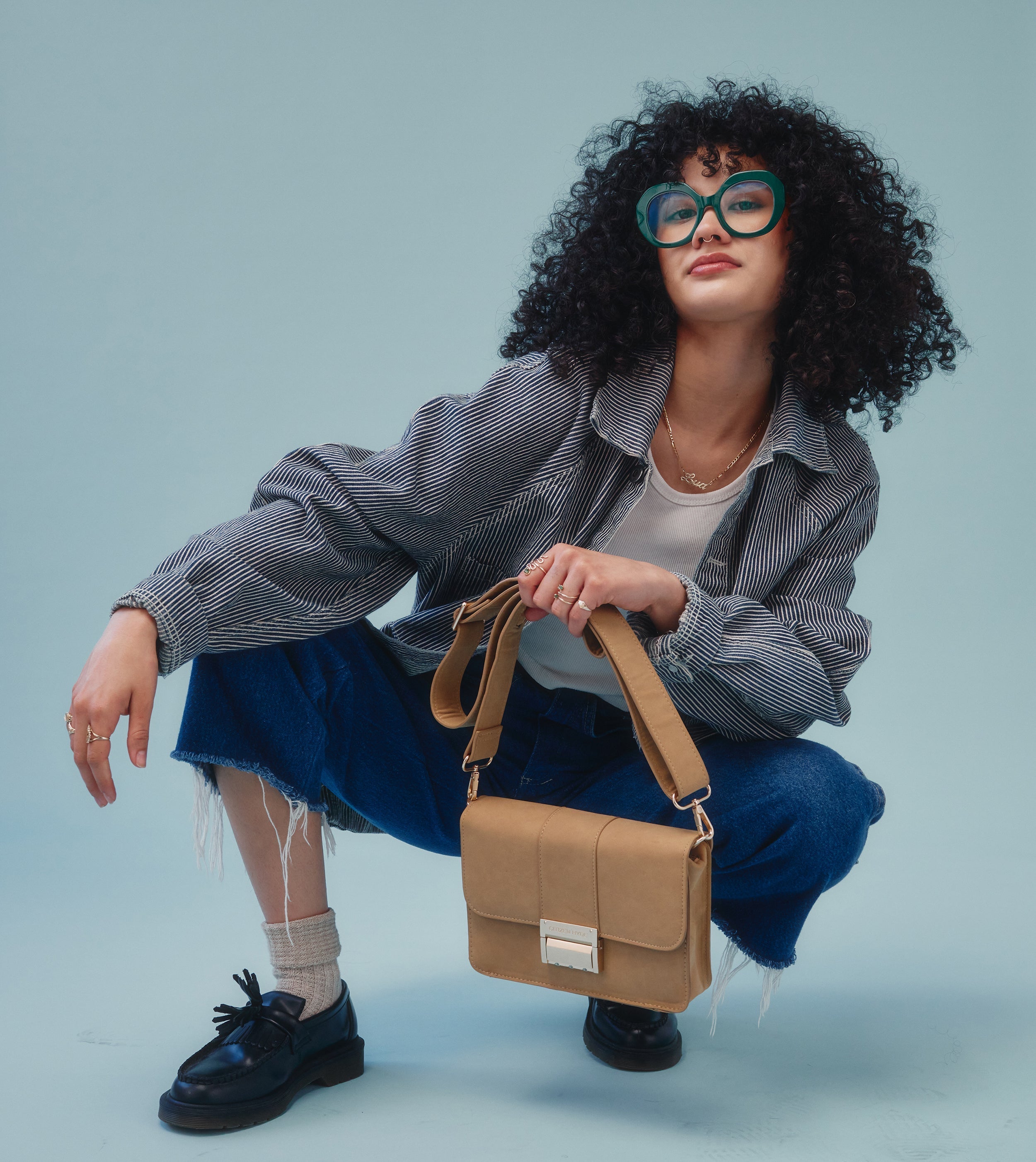 Citizen Hyde Lockable, Odor resistant Crossbody Bag - Discreet Smoker