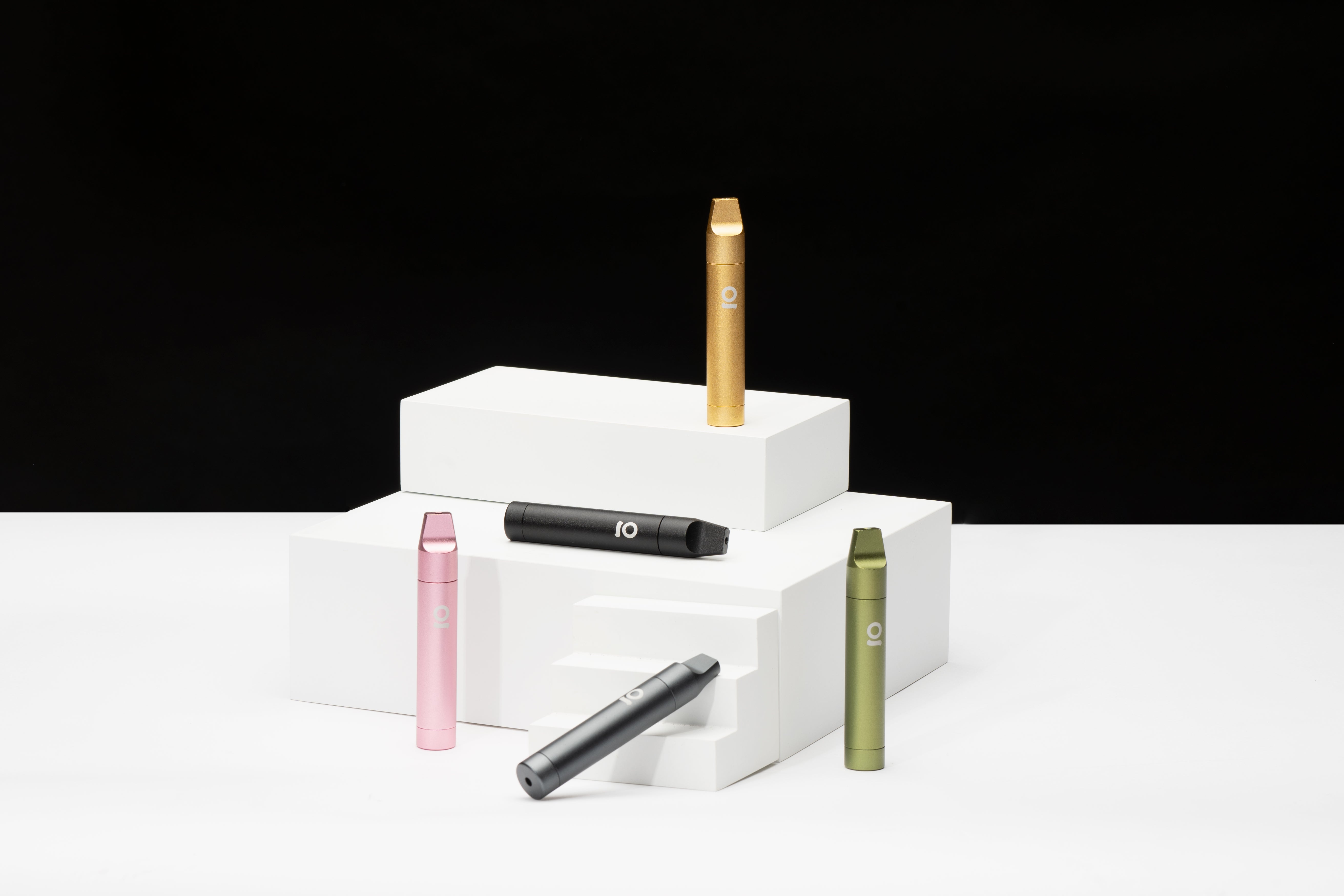 Aluminum Multi-Hitter with Cooling Spiral - Discreet Smoker