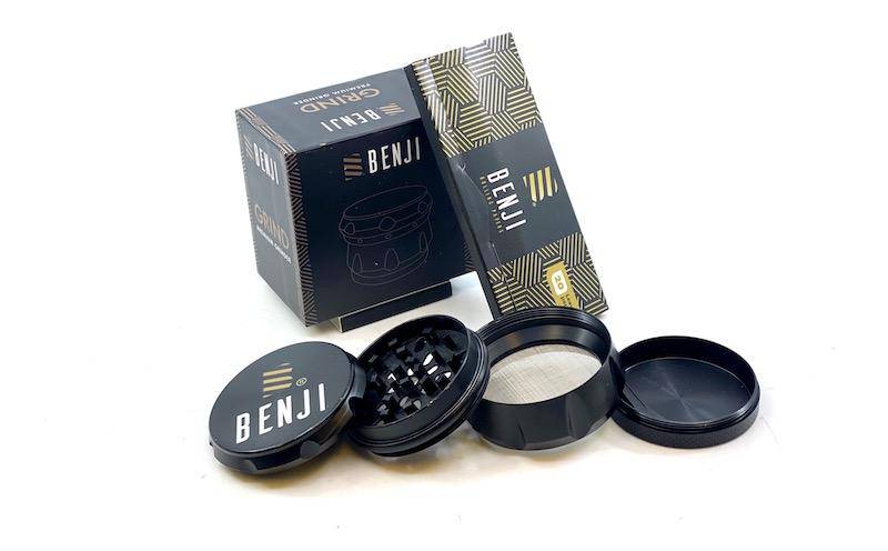 Benji GRIND - Aluminum Grinder + Booklet - Discreet Smoker