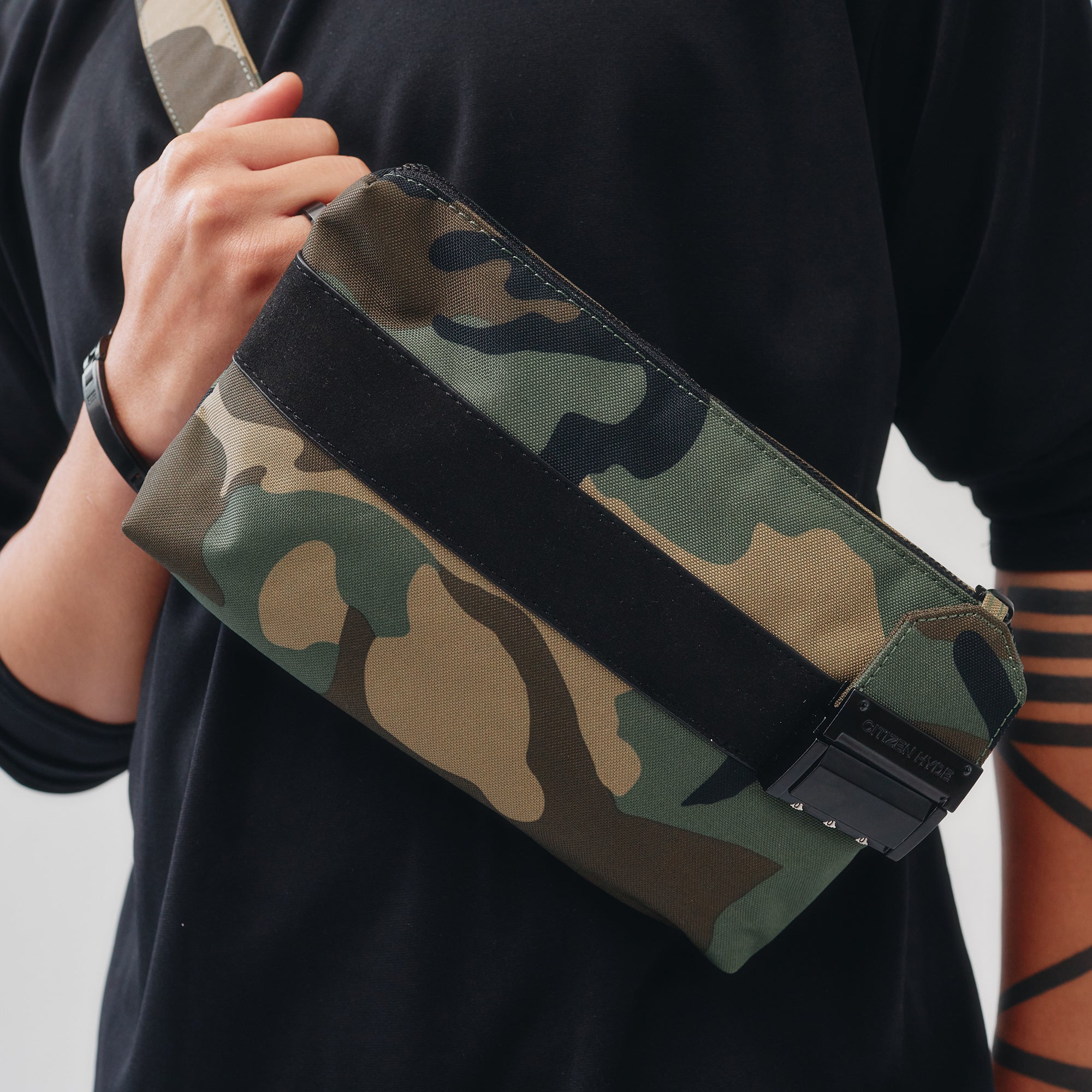 Citizen Hyde Lockable, Odor Resistant Belt Bag, The Marley - Discreet Smoker