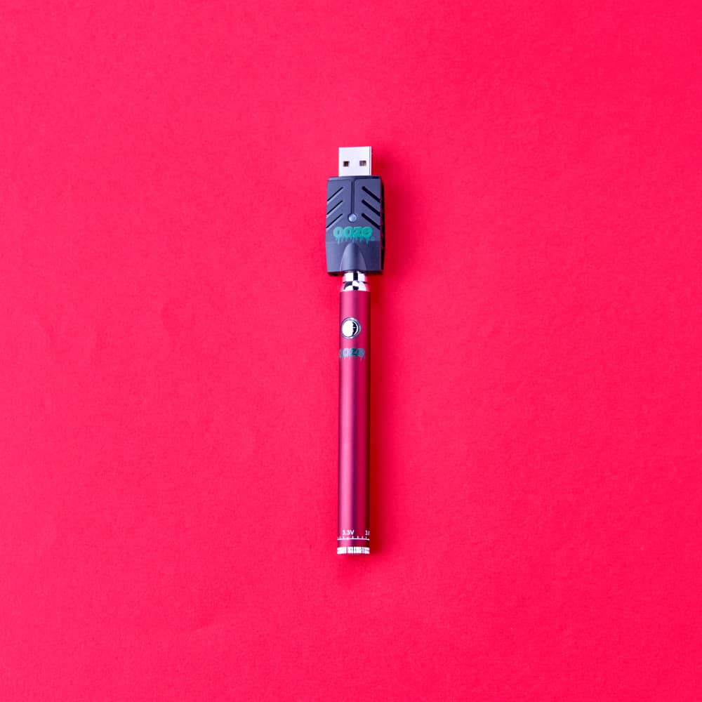 Ooze Slim Twist 510 Thread 320 mAh CBD Vape Pen Battery + USB Charger - Discreet Smoker