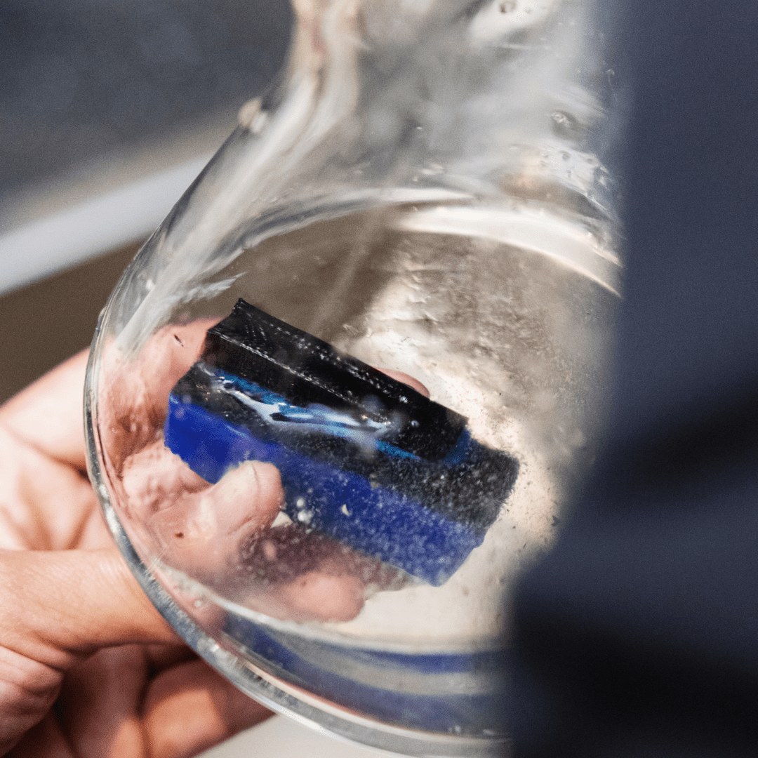 BoroBuddy™ Magnetic Glass Cleaner - Discreet Smoker