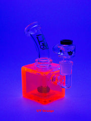 Krave Glass Cube Mini Bong - Discreet Smoker