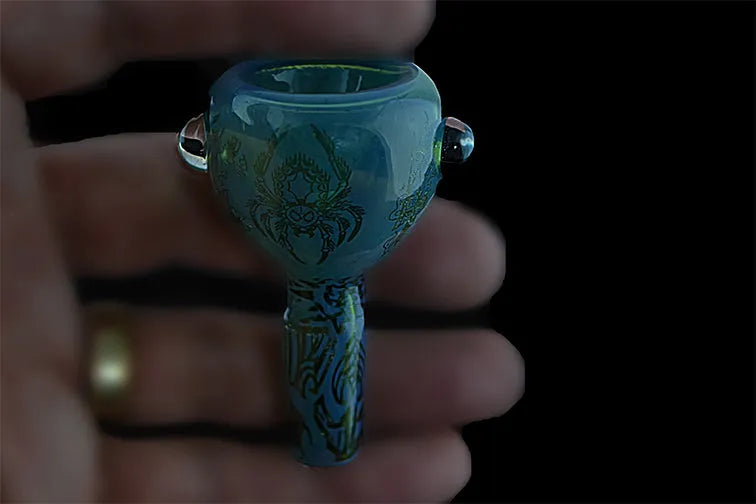 Fume Glass Glass Bowl - Discreet Smoker