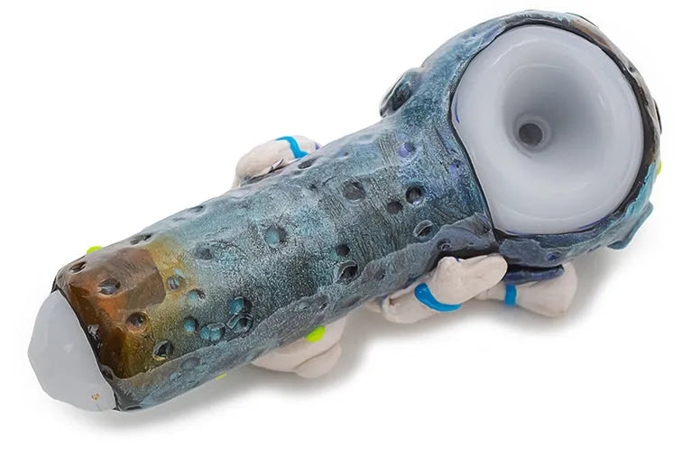 Clay Spaceman Handpipe - Discreet Smoker