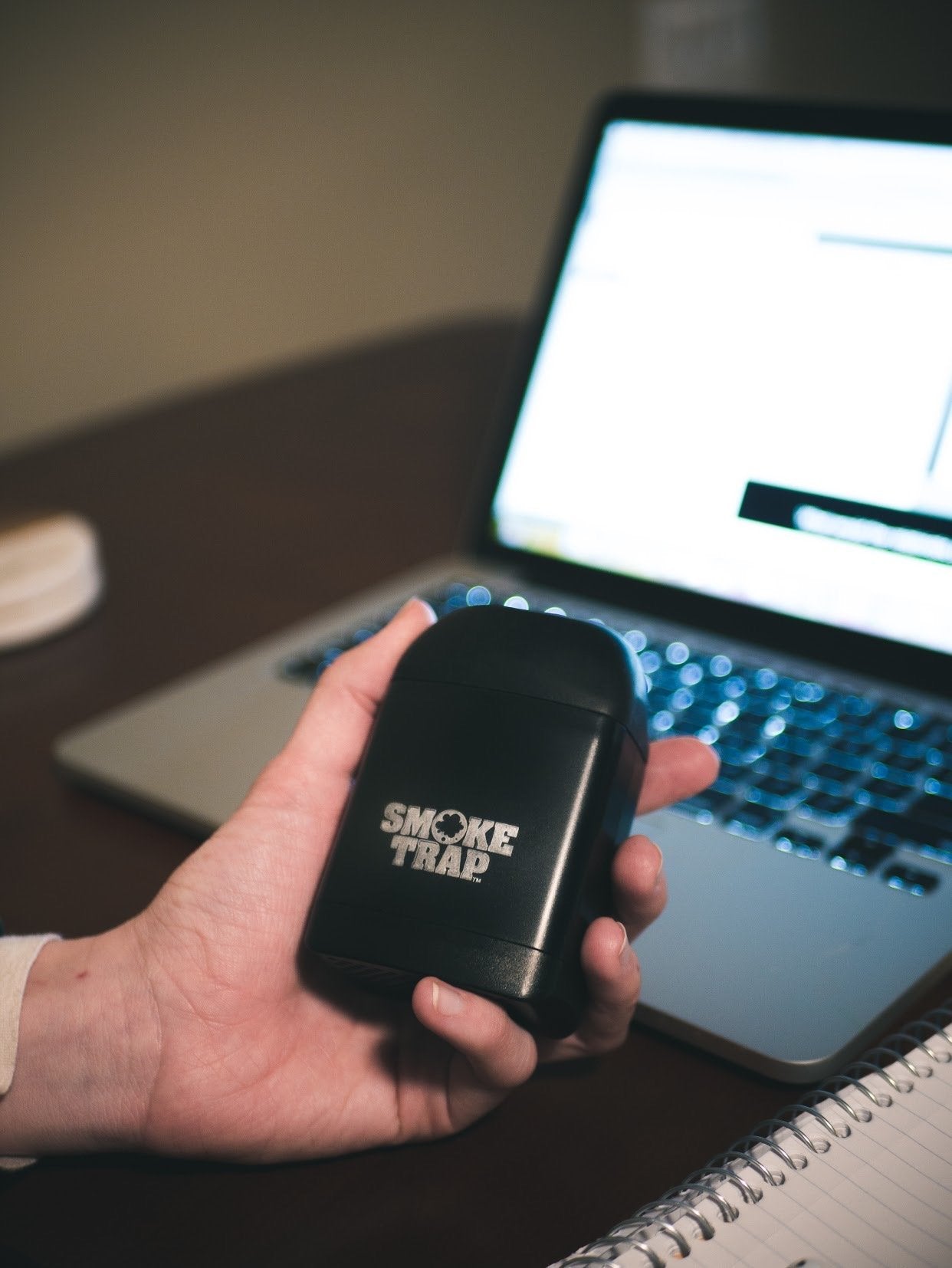 Smoke Trap 2.0 Original Personal Air Filter - Discreet Smoker