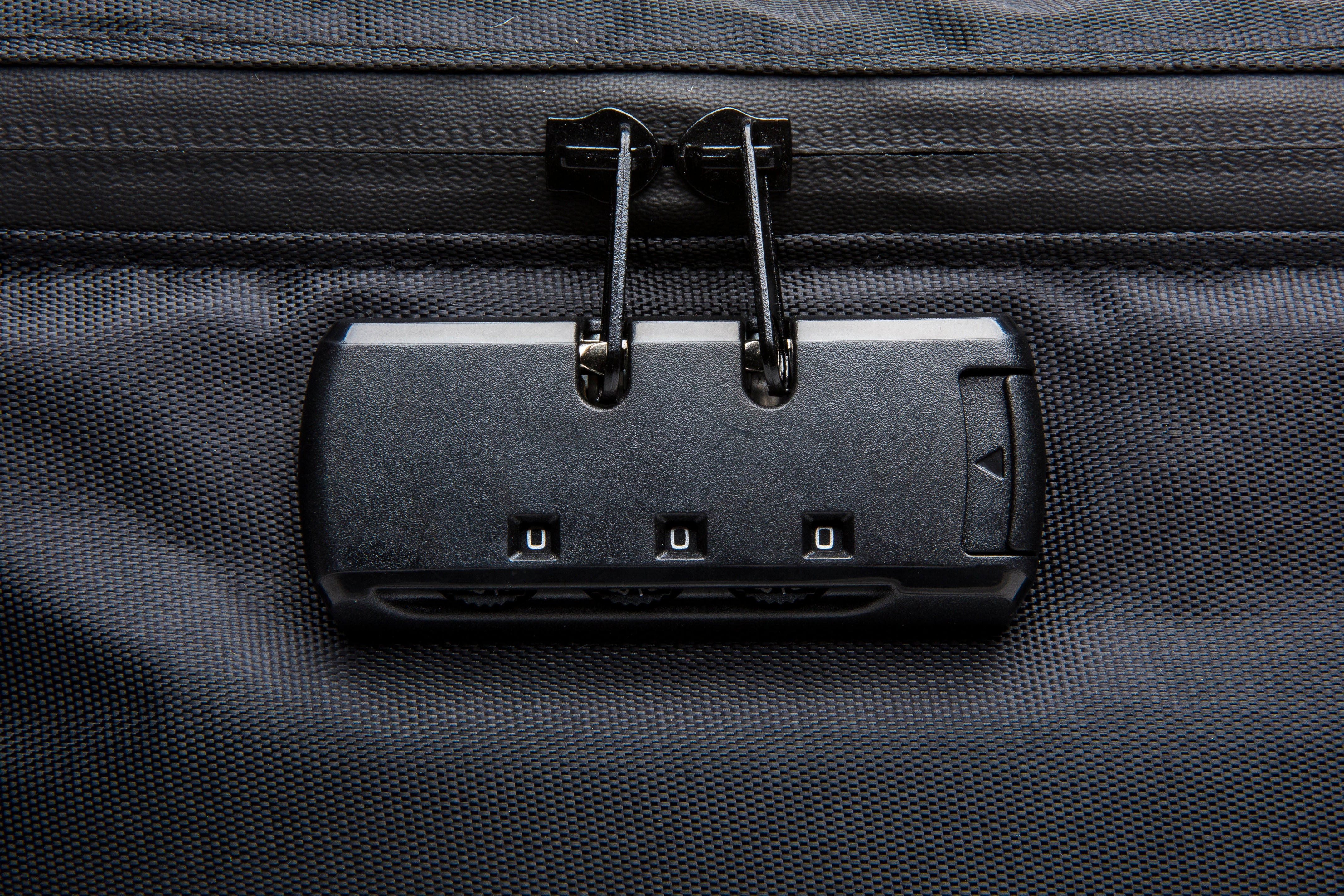 FunkShield™ Smell Proof Bag with Lock (Large) - Discreet Smoker