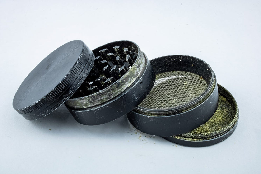 How to Clean a Weed Grinder: A Step-by-Step Guide