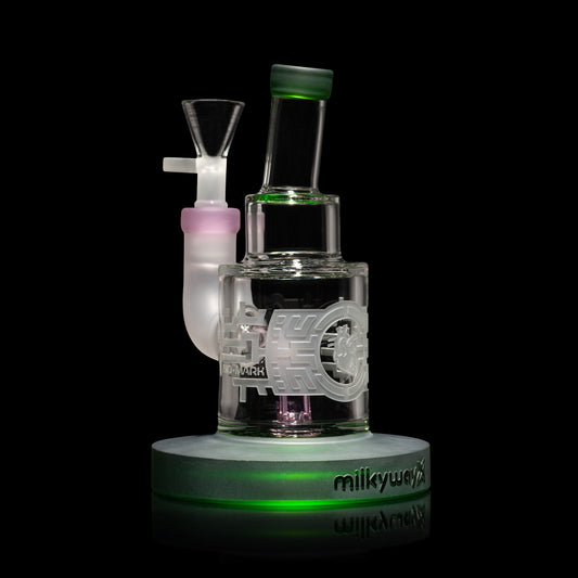 Bio-Mark Pulse 6" Dab Rig - Discreet Smoker