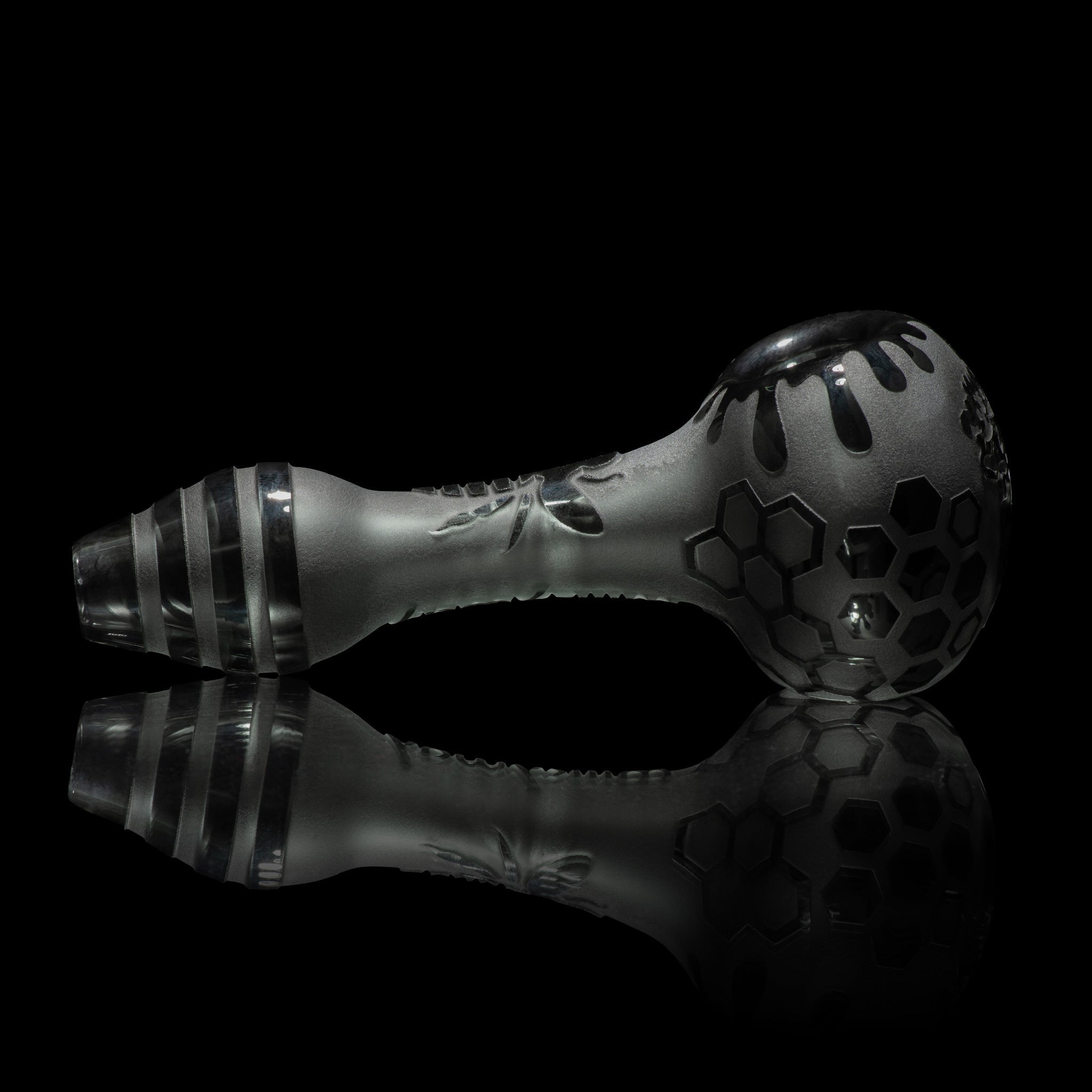 Bee Hive Smoke Hand Pipe - Discreet Smoker