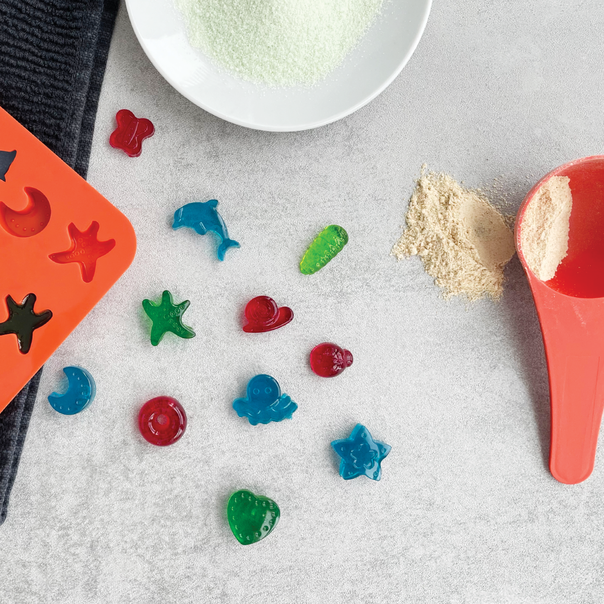 Ongrok Silicone Gummy Molds with Droppers - Discreet Smoker