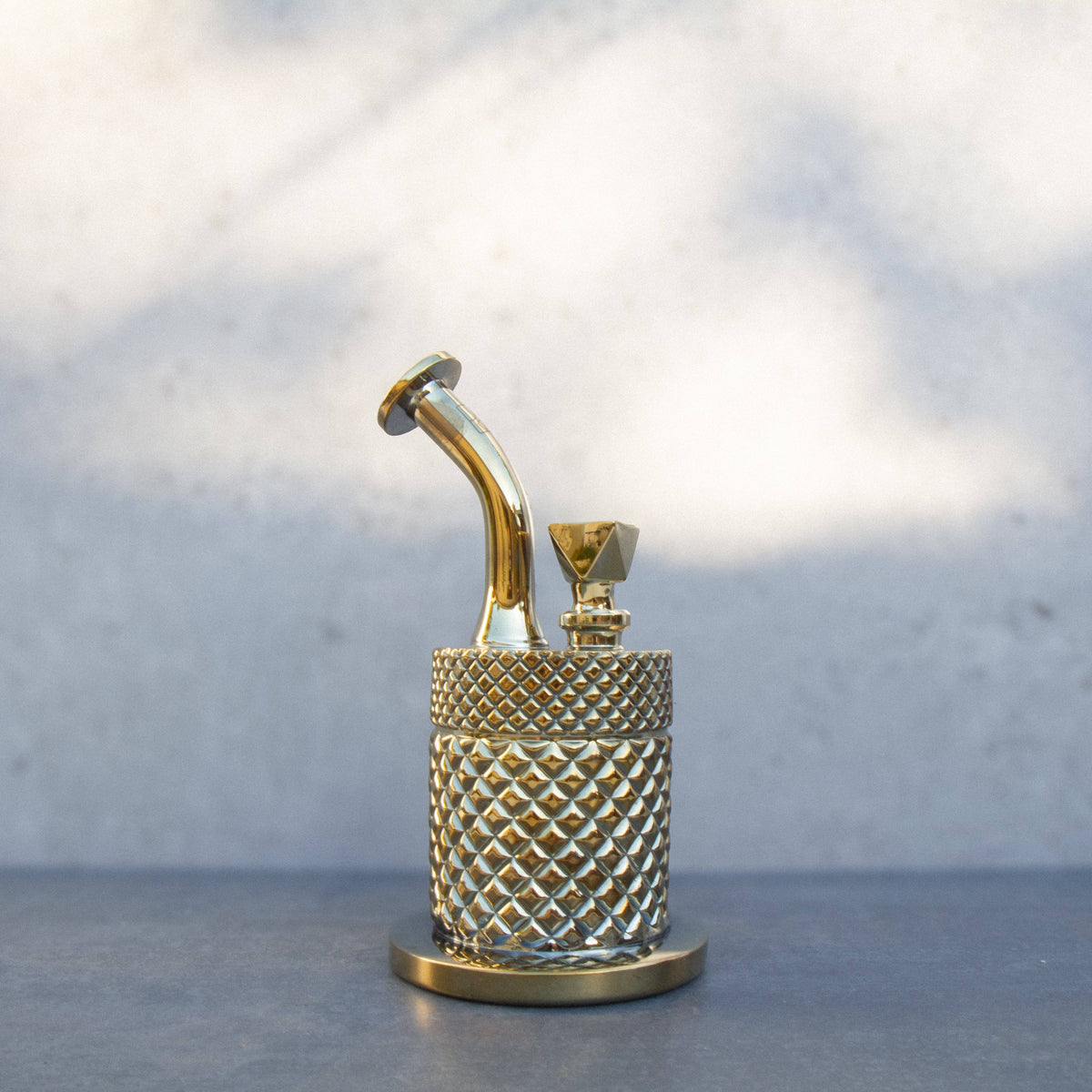 Twenties Collection Water Pipe | Gold - Discreet Smoker