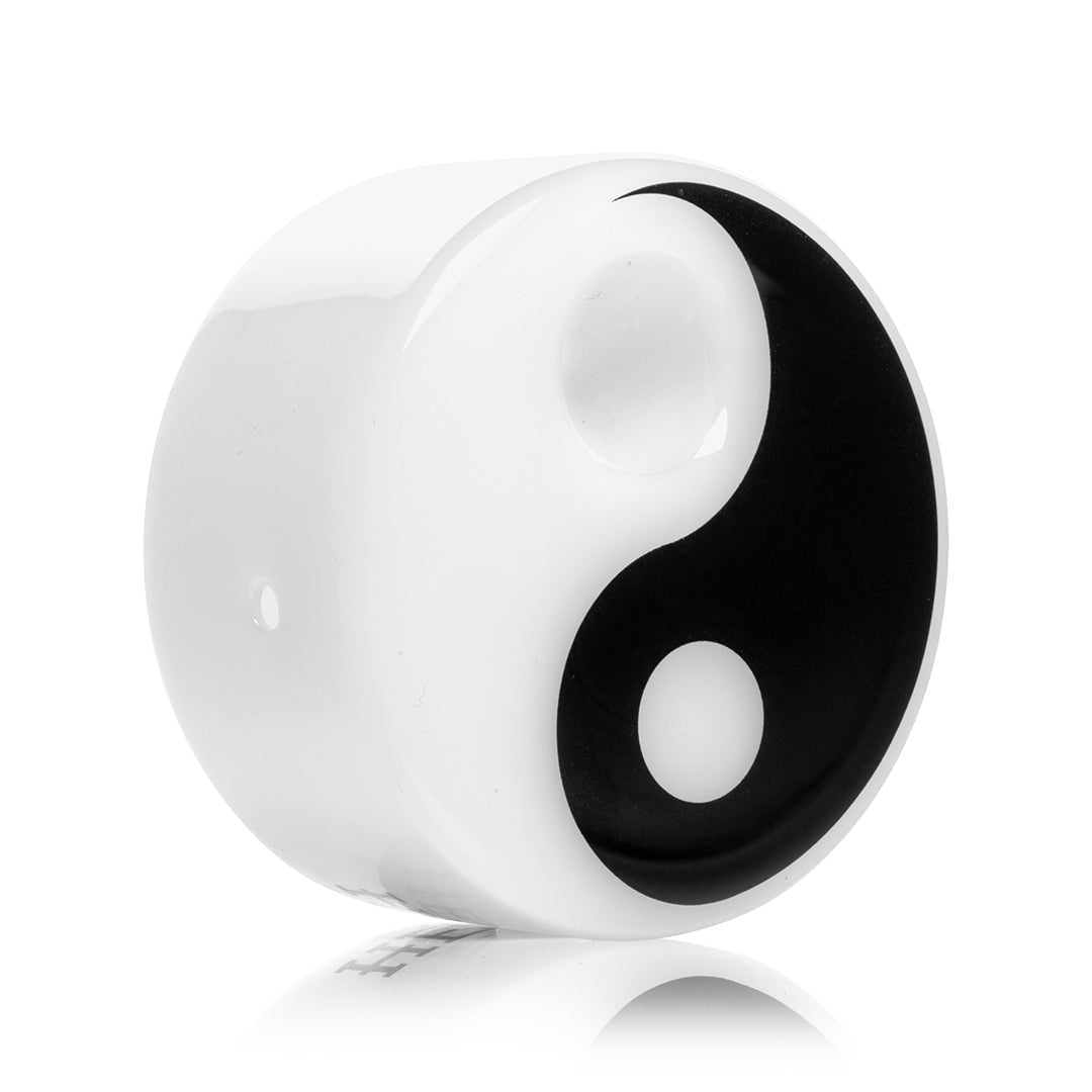 Yin-Yang Hand Pipe - Discreet Smoker