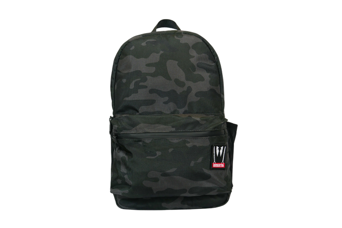 The Earner, Camo