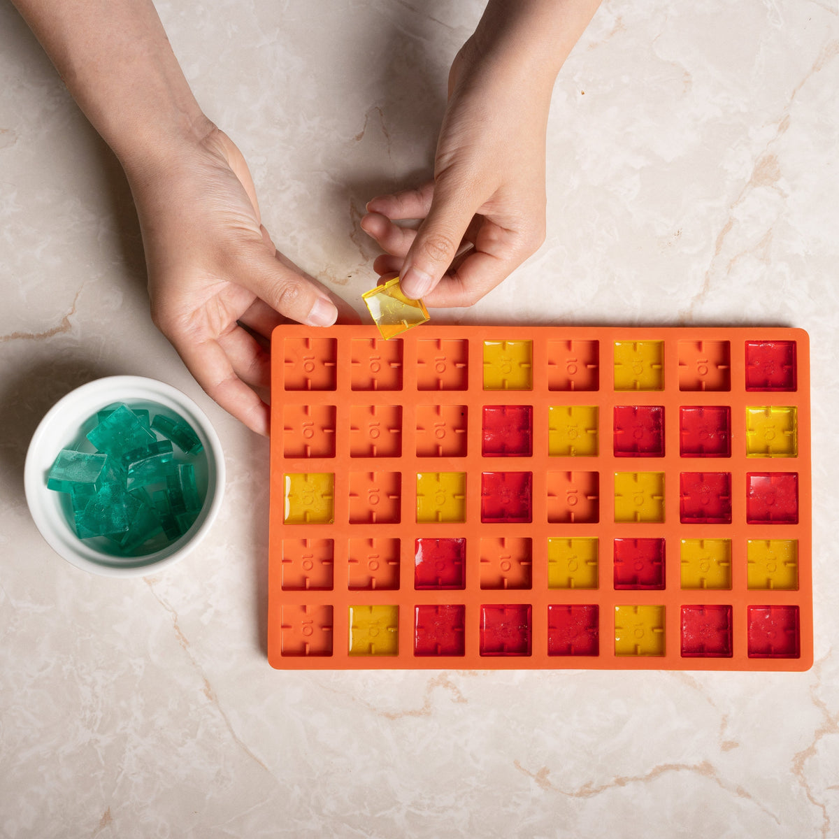 Ongrok Scored Gummy Molds - Discreet Smoker