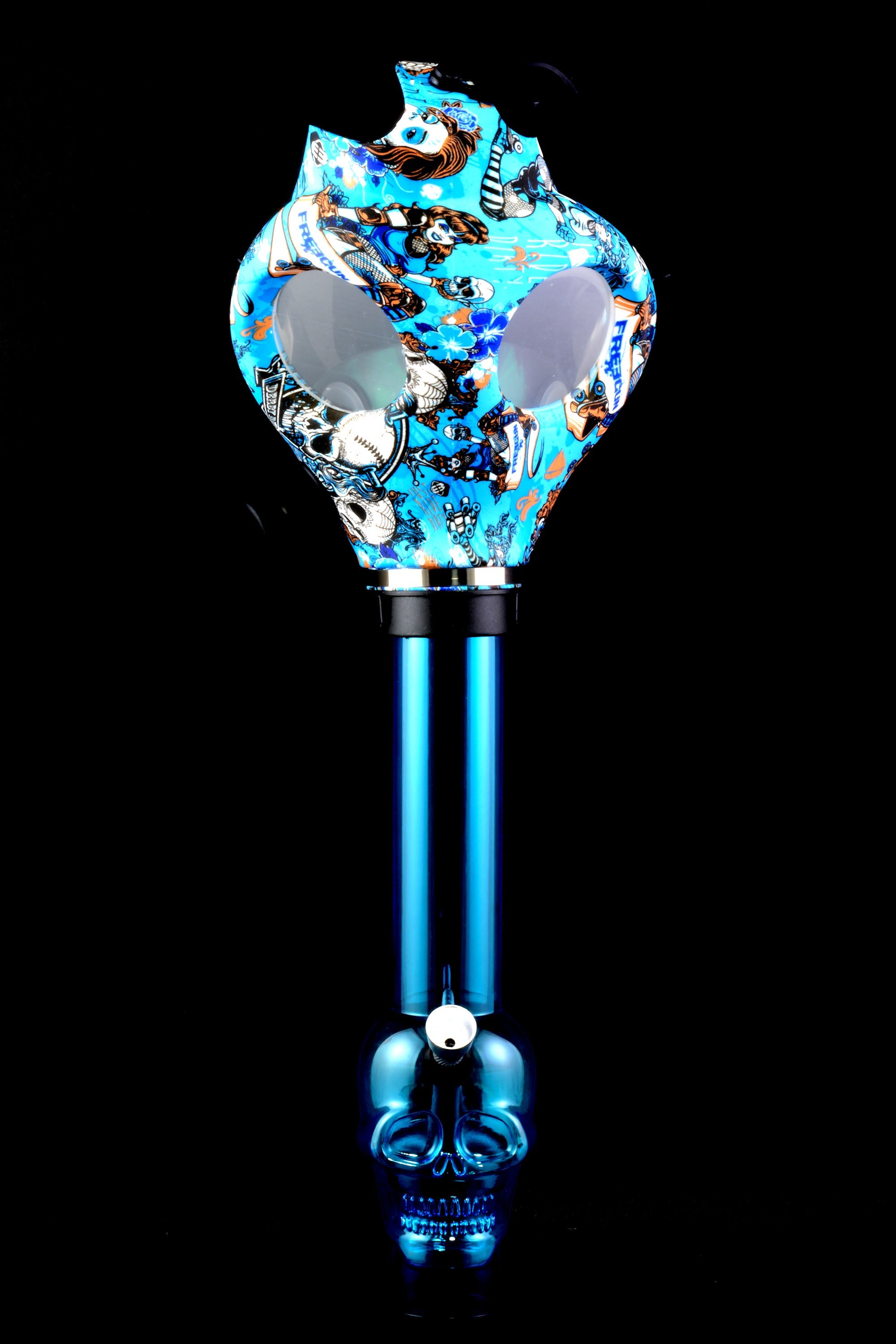Acrylic Gas Mask Bong “Alien Skull” – Design Options - Discreet Smoker