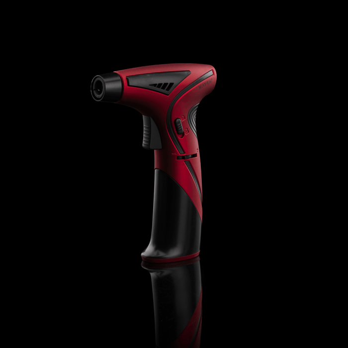Maven Space, Red