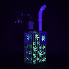 Patriotic Leaf Juice Box Glass Dab Rig - 7.5" / 14mm F