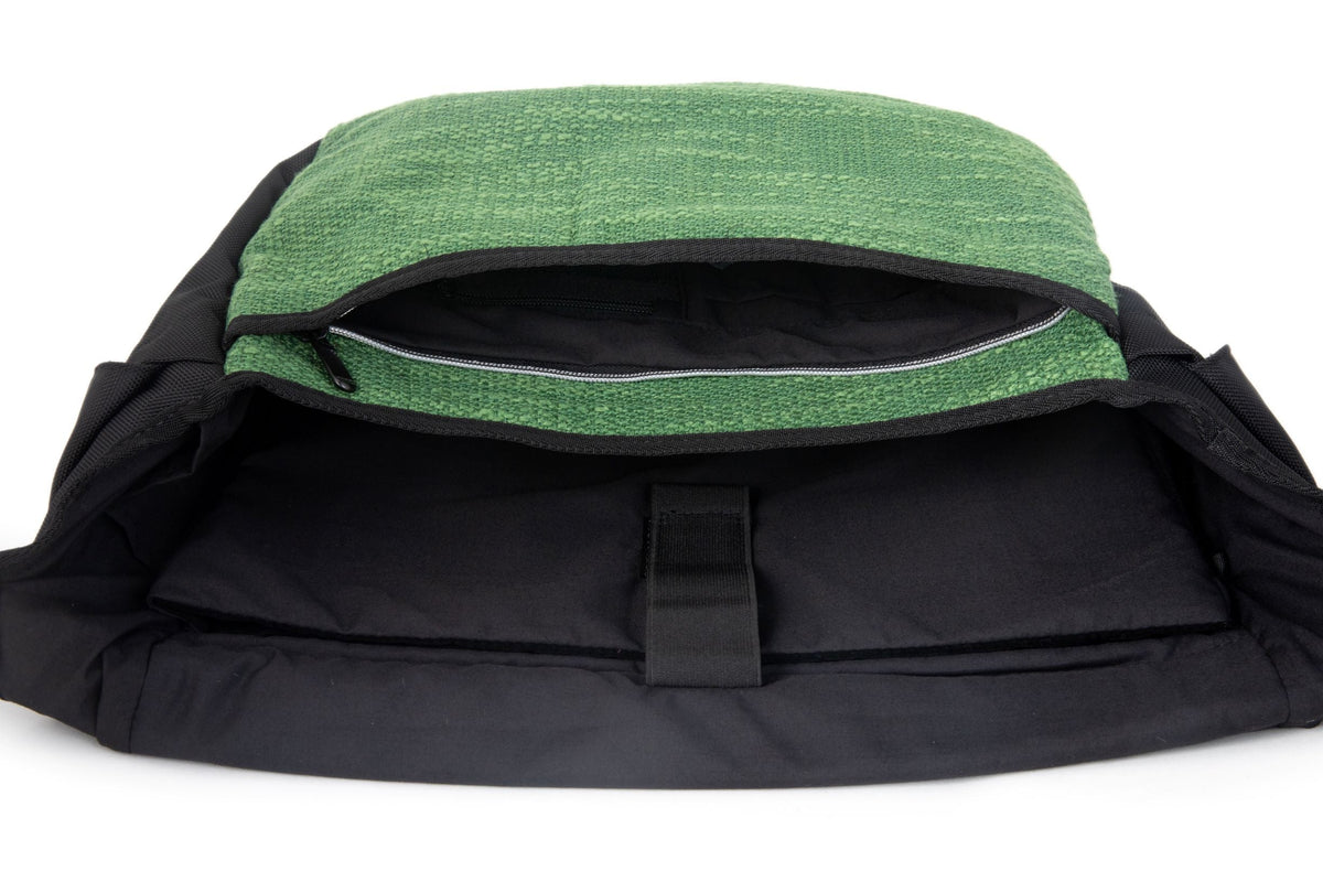 Voyage Messenger - Discreet Smoker