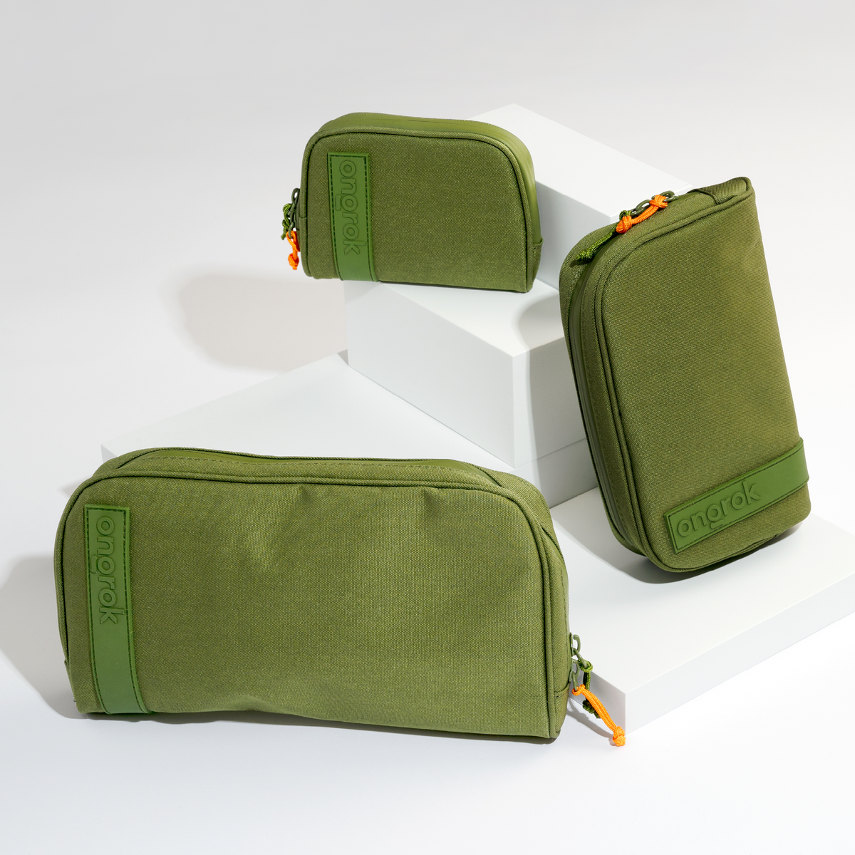 Ongrok Carbon-lined Wallets with Combination Lock V 2.0 | 3" Sizes (Small, Medium, Large) - Discreet Smoker