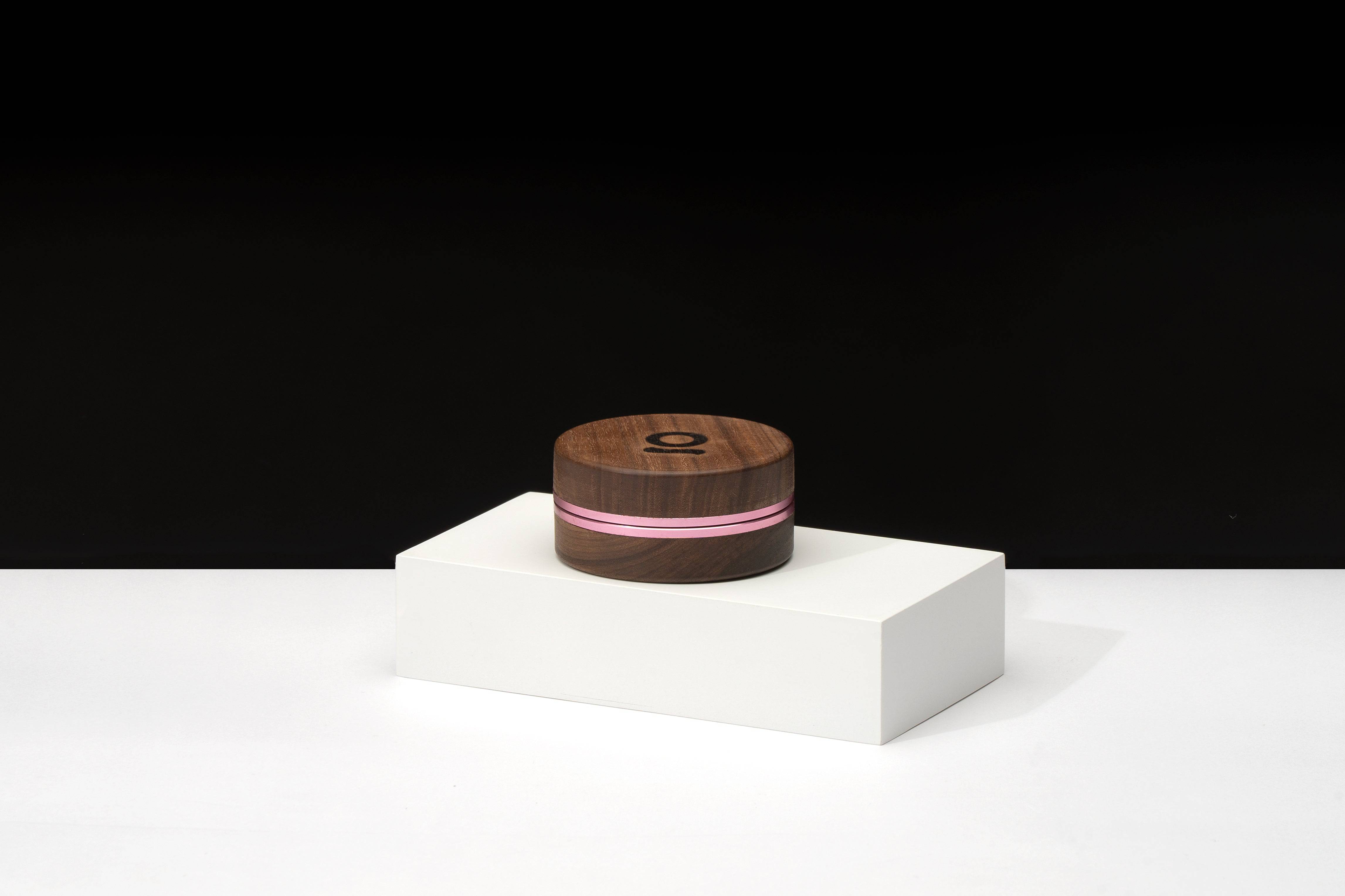 ONGROK 3 Inch, 2-Piece Walnut Grinder - Discreet Smoker