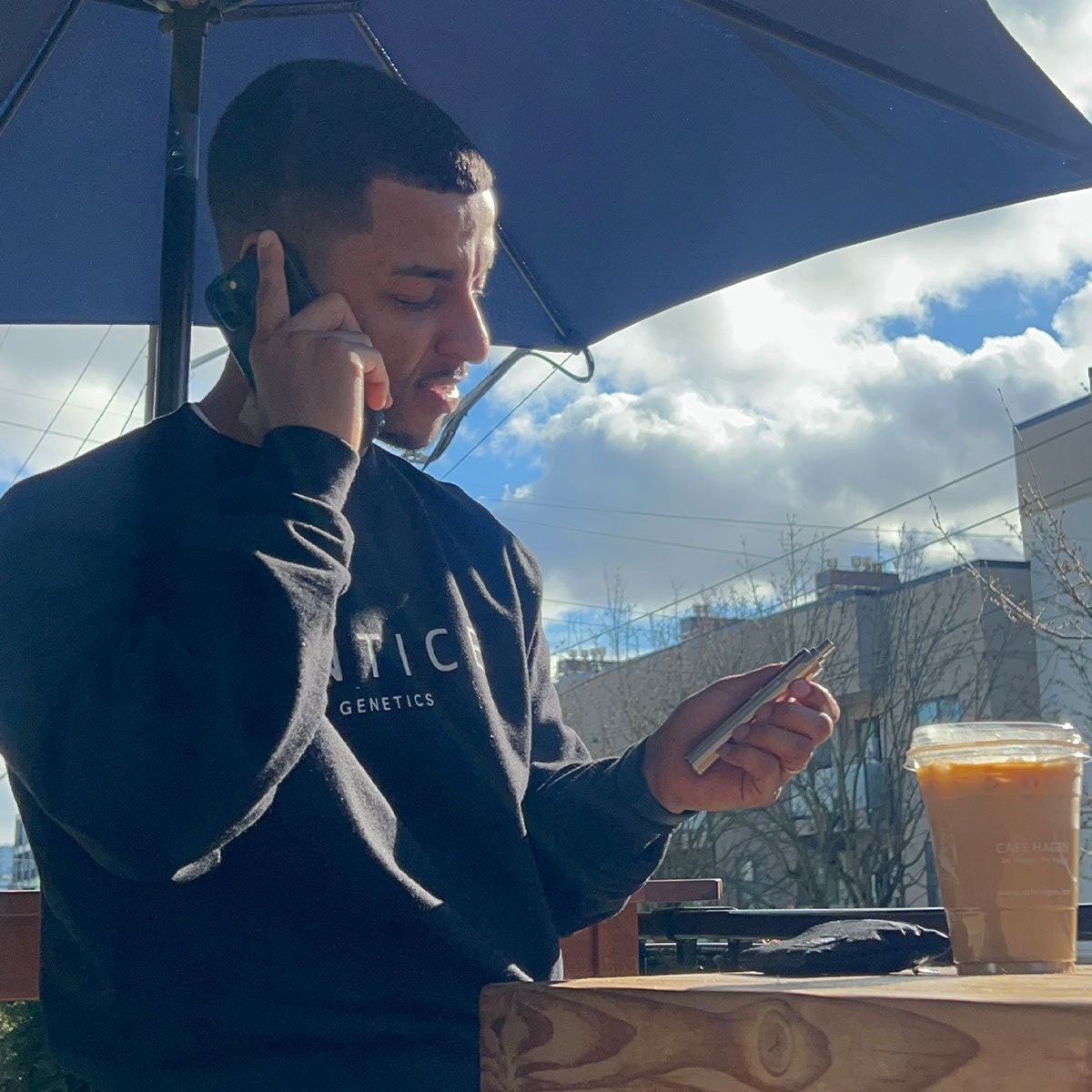 NOVA | Carbon Black - V2 Dry Herb Vaporizer