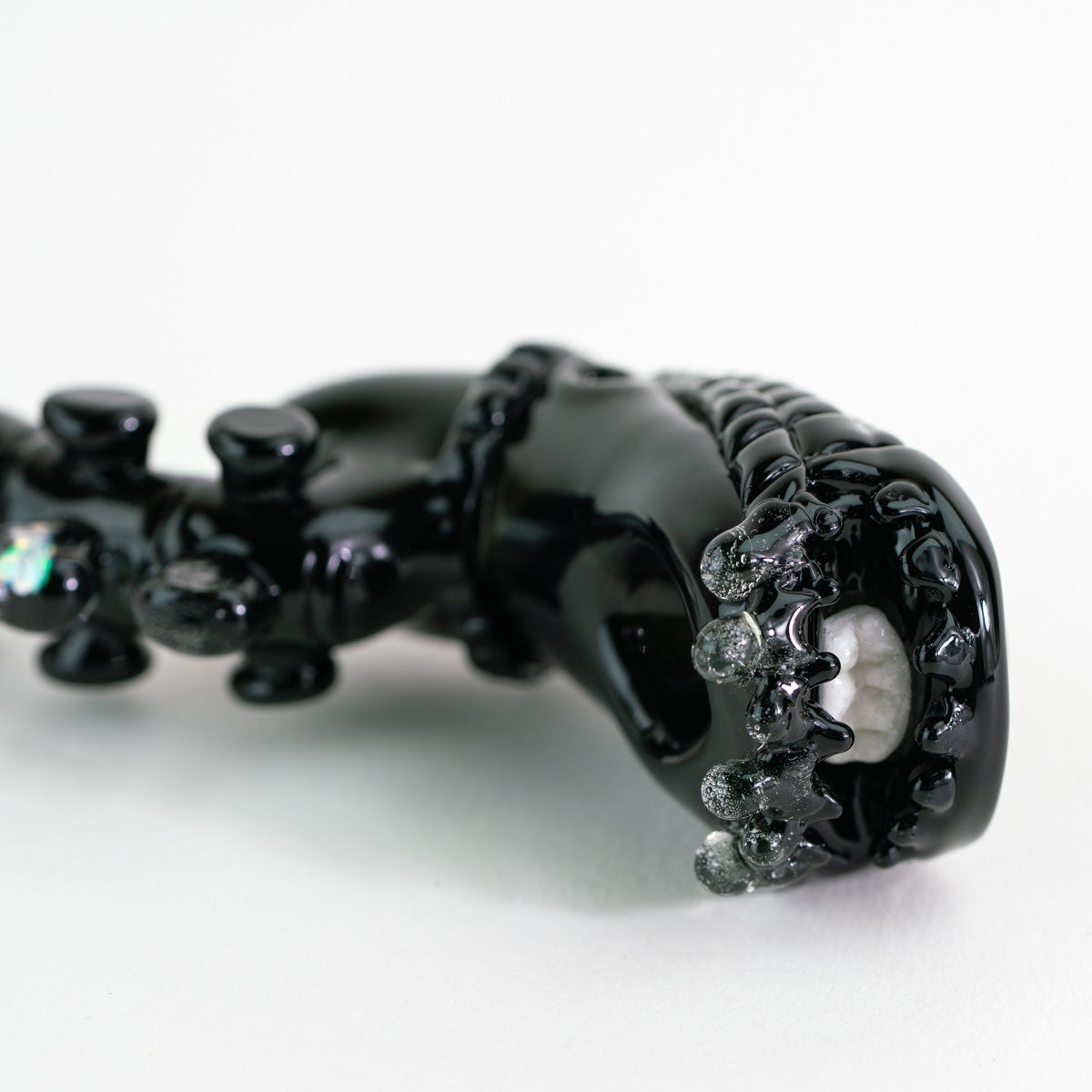 Empire Glassworks 'Alien' Glow-In-The-Dark Hand Pipe - Discreet Smoker