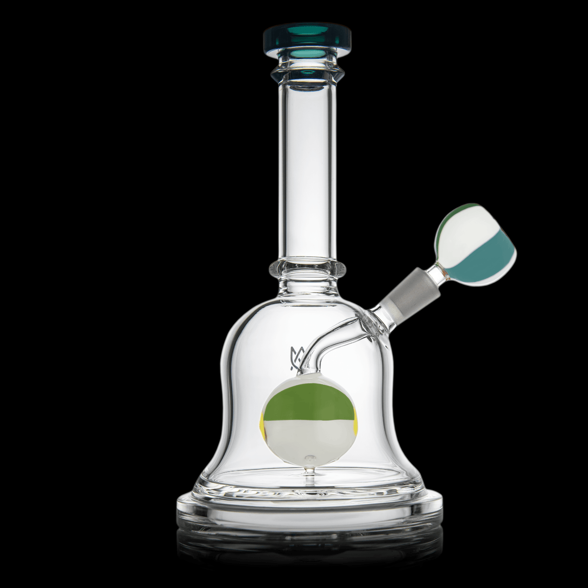 MJ Arsenal Daydreamer Water Pipe - Discreet Smoker