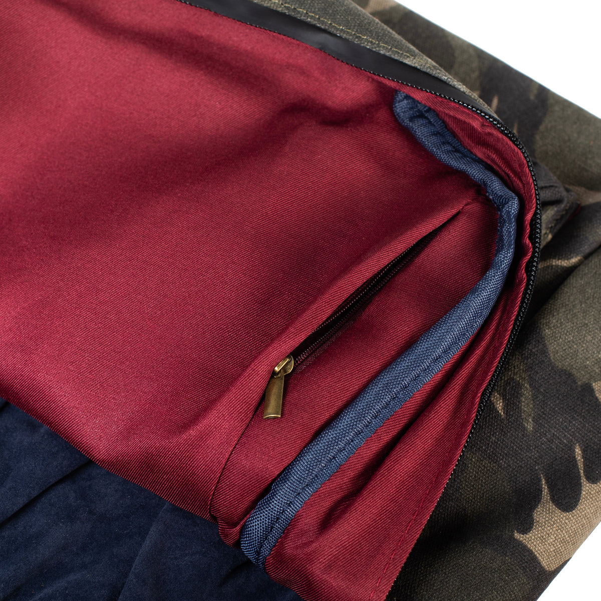 The Explorer - Smell Proof Backpack - Discreet Smoker